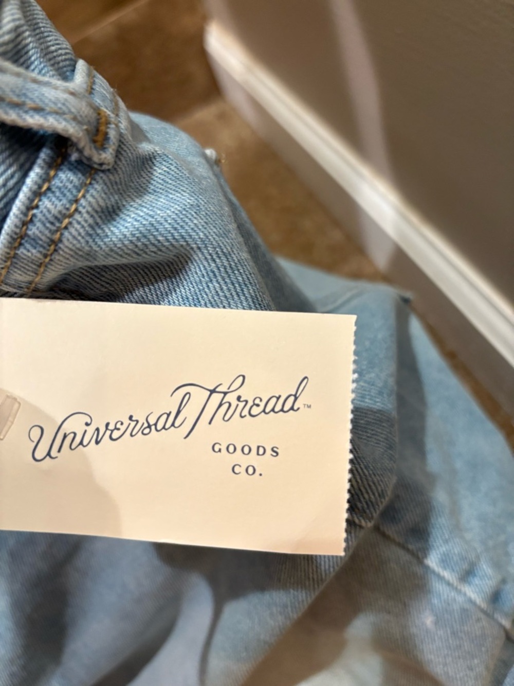 Universal Thread Light Blue Denim Jean Button Fly Shorts NWT - Picture 4 of 14